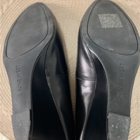 NINE WEST BLACK SHOES SIZE 9,5 - Picture 5 of 7